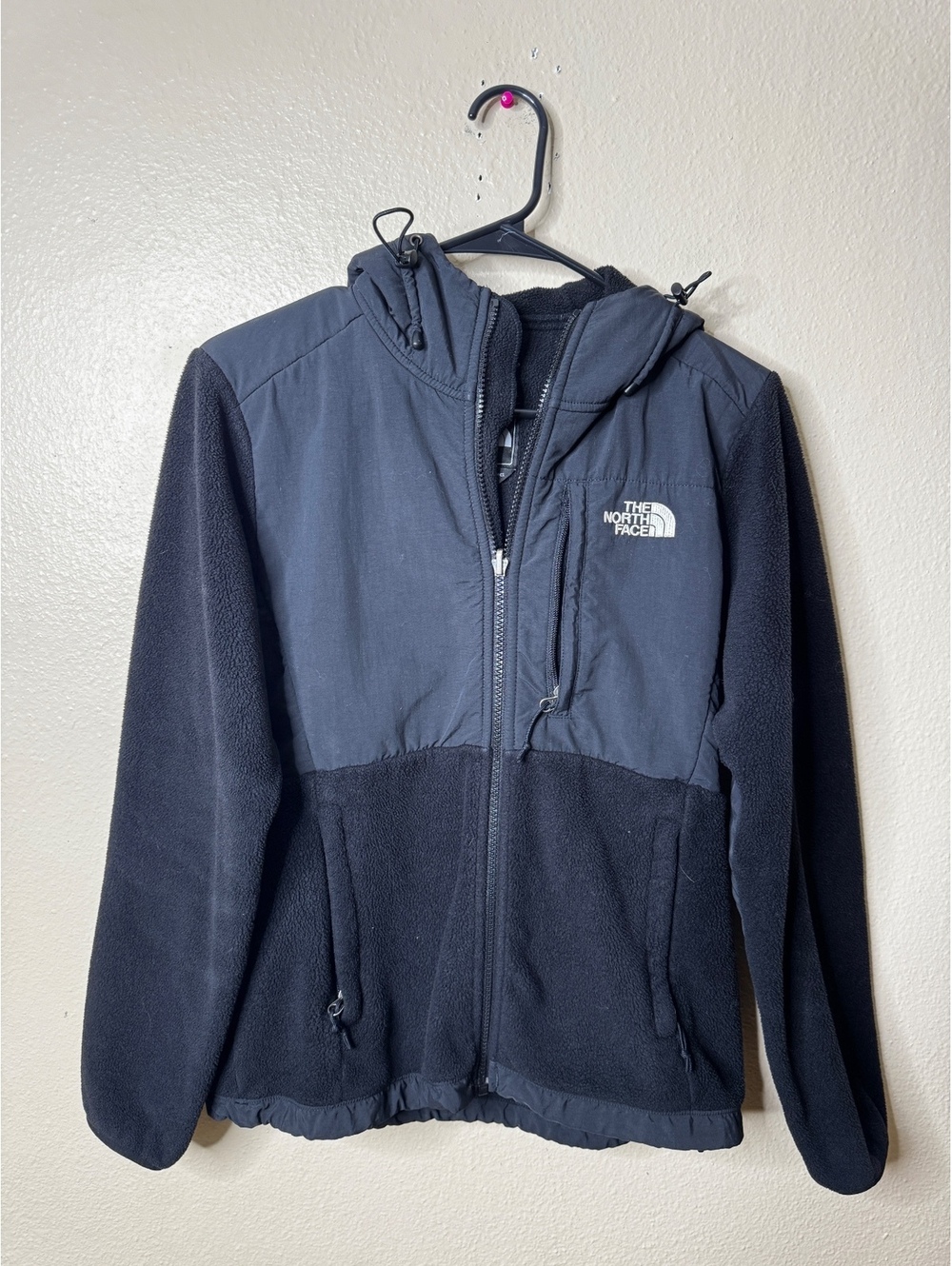 The North Face Denali Womens Small Black Polartec Fleece Hooded Full Zip Jacket